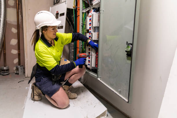 Best Affordable Emergency Electrician  in Springville, IA